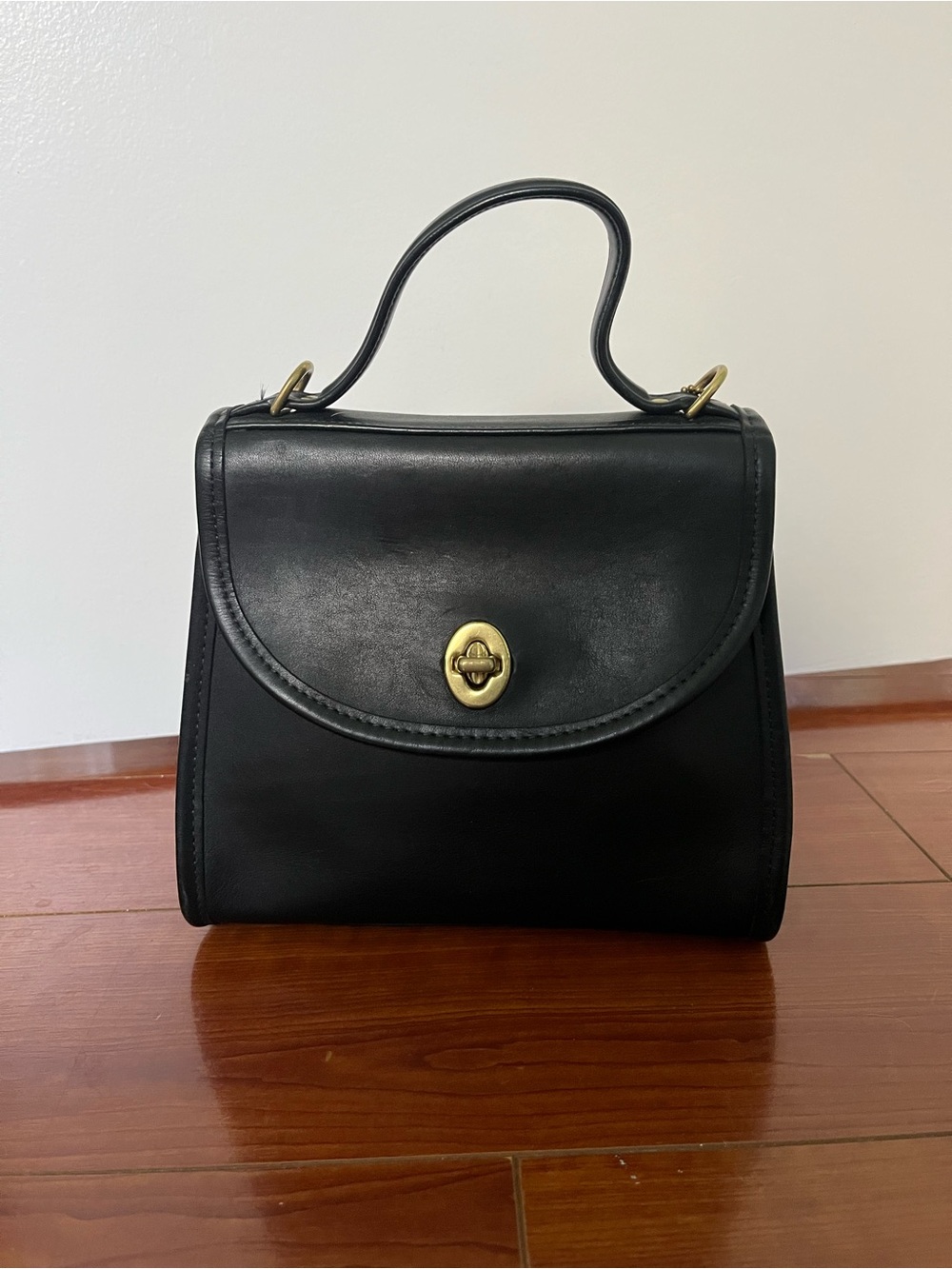 Coach Regina in Black (Authentic)